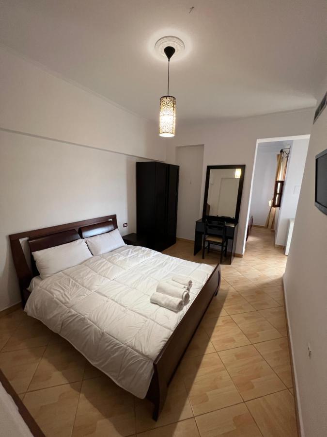 Monte Cristo Hotel With Rooftop Pool Sarande Luaran gambar