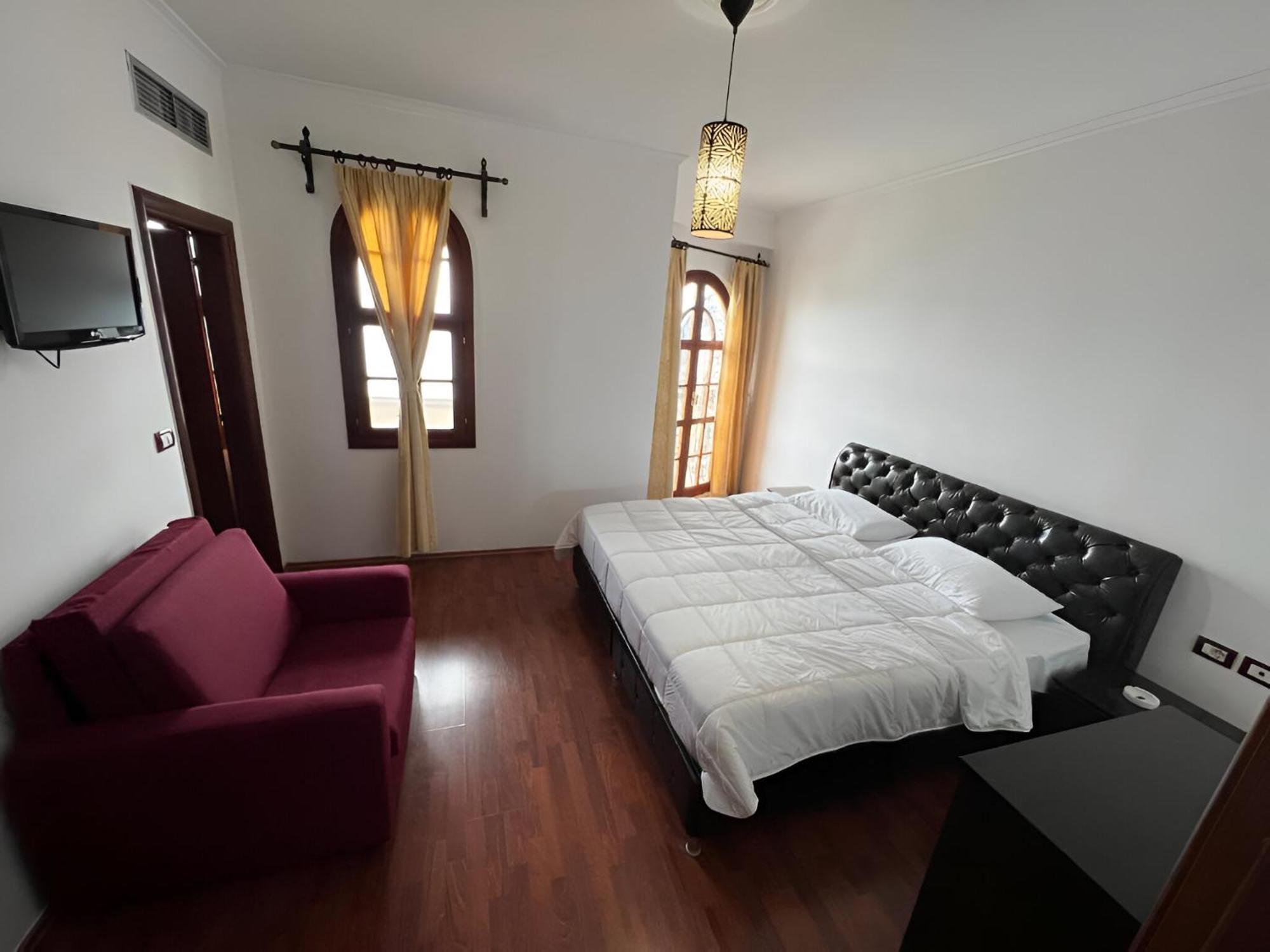 Monte Cristo Hotel With Rooftop Pool Sarande Luaran gambar