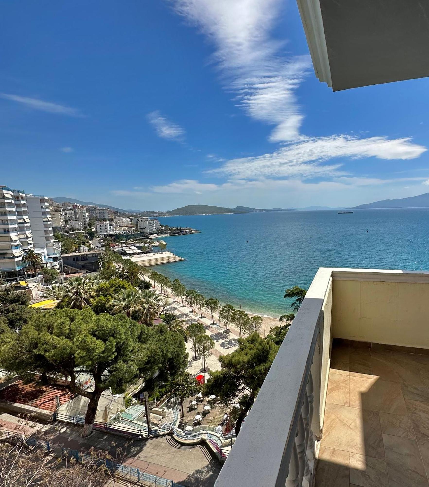 Monte Cristo Hotel With Rooftop Pool Sarande Luaran gambar